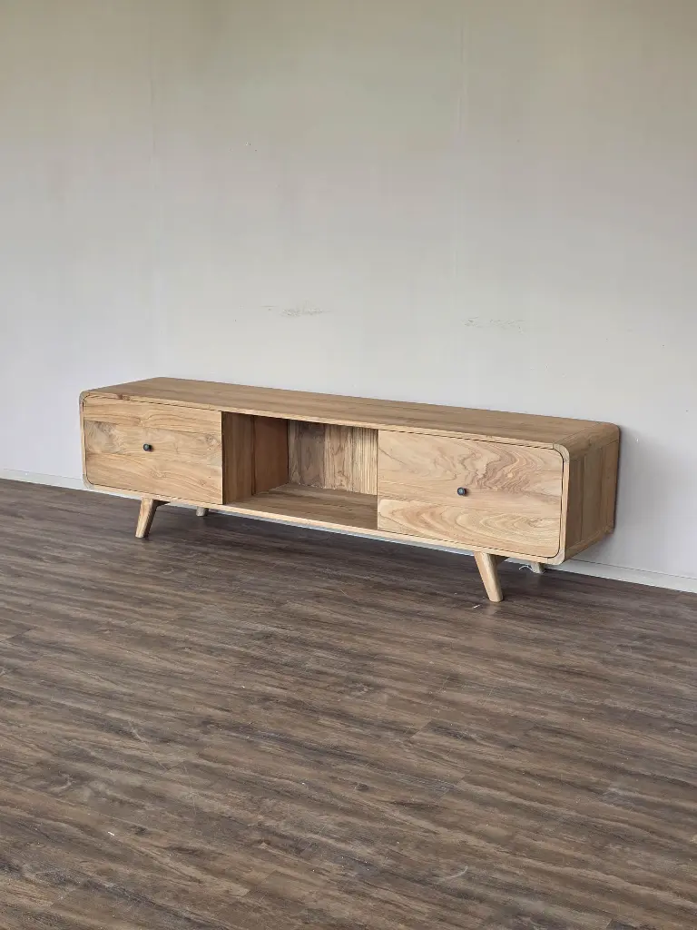 Showroom Furniture-10.webp